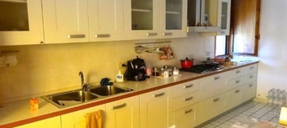 5 rooms House in Codigoro, Italy No. 253945 27