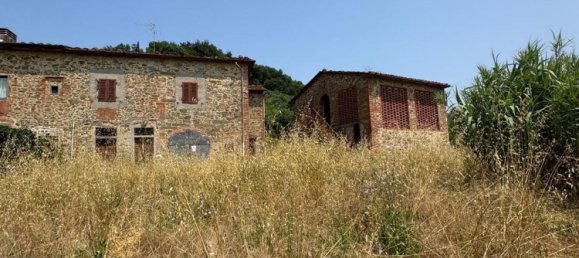 Casa de 6 dormitorios en Vinci, Italy No. 318120 4