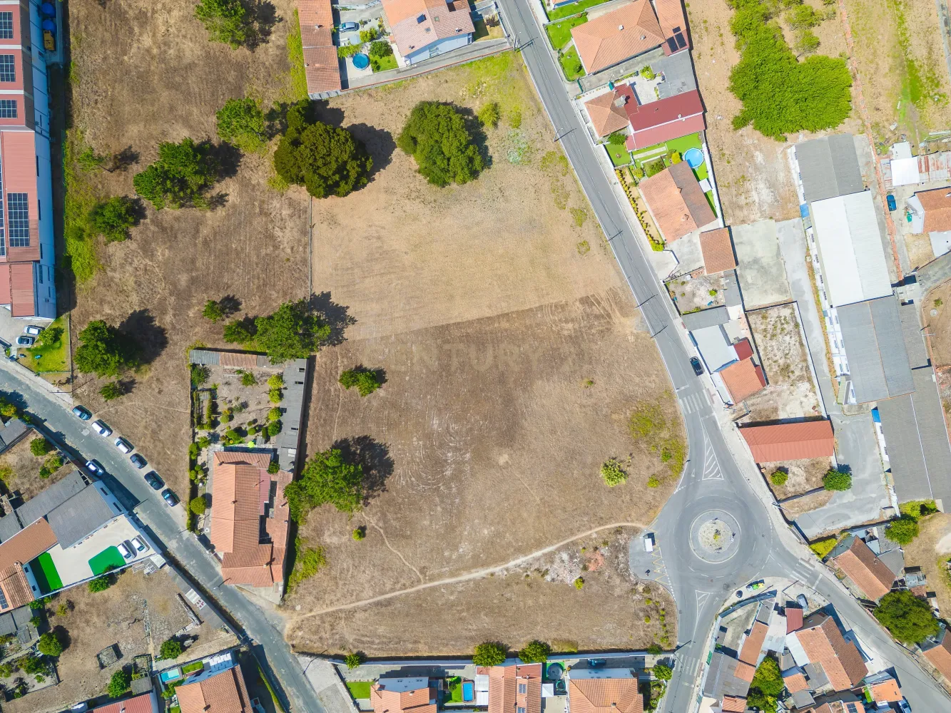 7532m² Land in Marinha Grande, Portugal No. 344065