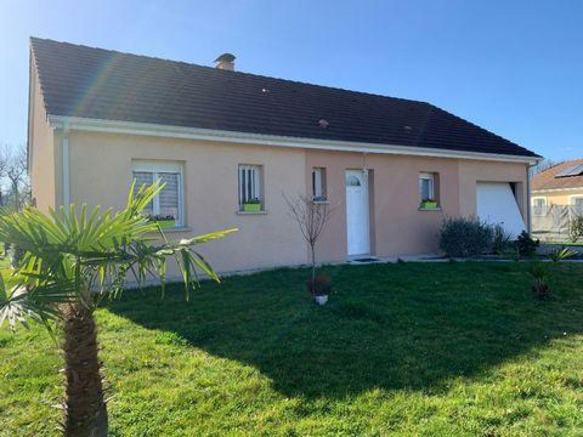 2 bedrooms House in Montardon, France No. 11098