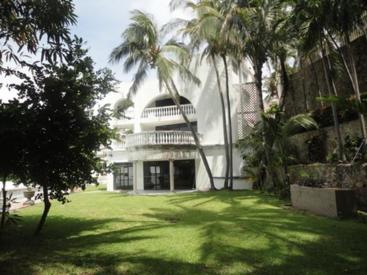 Casa de 4 dormitorios en Acapulco de Juárez, Mexico No. 73719