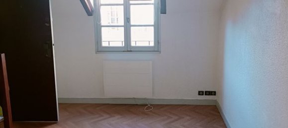 Studio in Rennes, France No. 201832 5