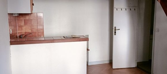 Studio in Rennes, France No. 201832 2