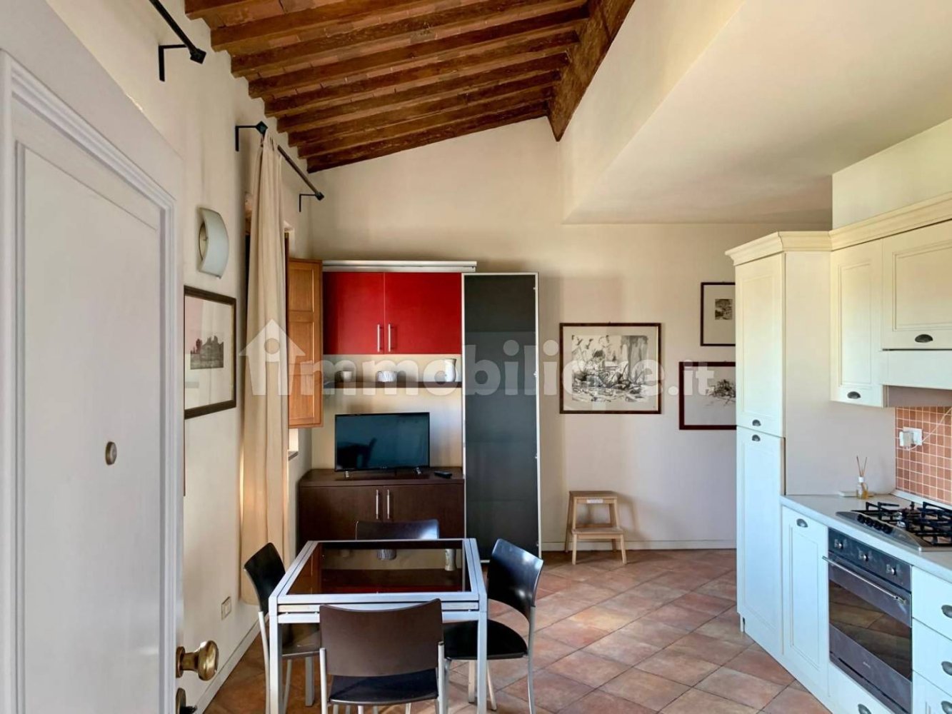 2 bedrooms Apartment in Florence, Italy No. 358786