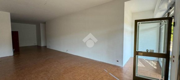 Imóvel comercial em Montevecchia, Italy 80 m² N.º 66188 4