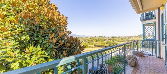 3 غرف نوم شقة في Monterotondo, Italy رقم 335070 10