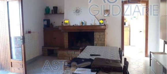 Apartamento de 3 dormitorios en Veglie, Italy No. 280870 7