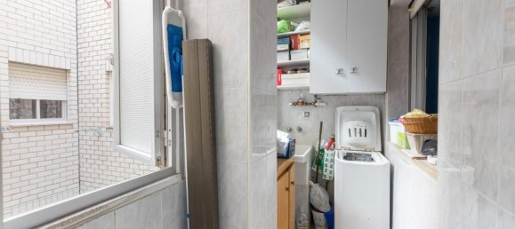 5 bedrooms Apartment in Granada, Spain No. 166633 10