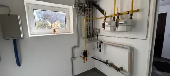 Adosado de 4 dormitorios en Altenkirchen, Germany No. 327917 22