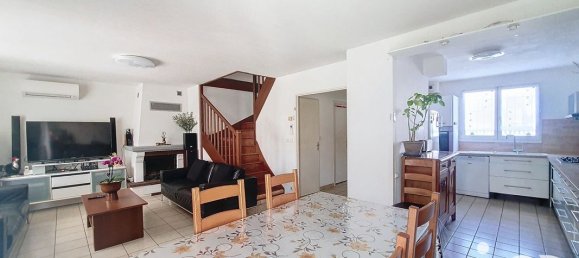 3 Schlafzimmer Haus in Villepinte, France, Nr. 333335 8