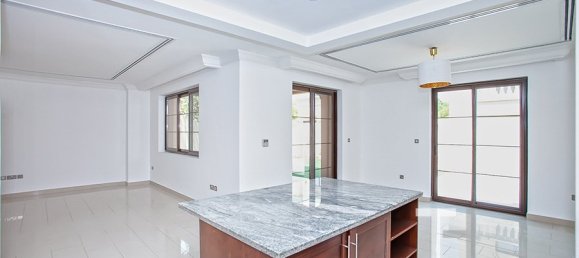 Вилла с 4 спальнями в Arabian Ranches 2, ОАЭ № 95661 8