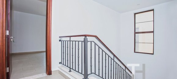 Вилла с 4 спальнями в Arabian Ranches 2, ОАЭ № 95661 10