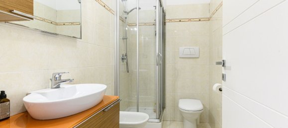 4 bedrooms Apartment in Rome, Italy No. 338018 27