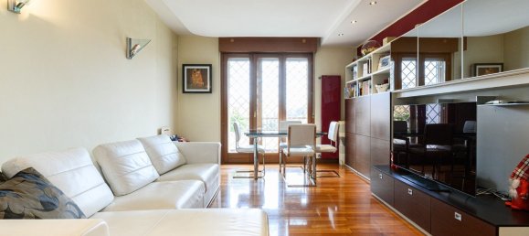 4 bedrooms Apartment in Rome, Italy No. 338018 4