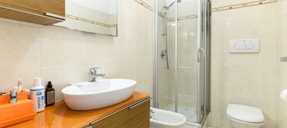 4 bedrooms Apartment in Rome, Italy No. 338018 29