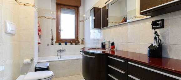 4 bedrooms Apartment in Rome, Italy No. 338018 24