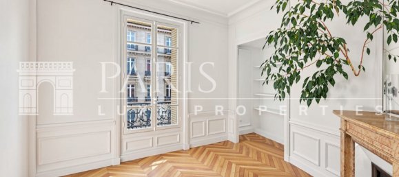 4 bedrooms Apartment in Paris, France No. 347996 5