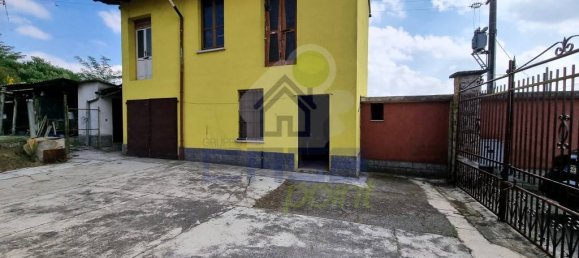 3 bedrooms House in Livraga, Italy No. 211076 33