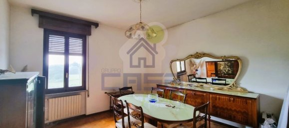 3 bedrooms House in Livraga, Italy No. 211076 4