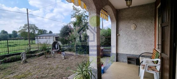 3 bedrooms House in Livraga, Italy No. 211076 41