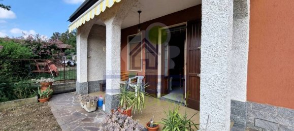 3 bedrooms House in Livraga, Italy No. 211076 40