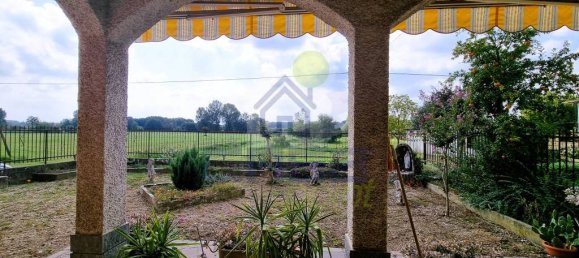 3 bedrooms House in Livraga, Italy No. 211076 43