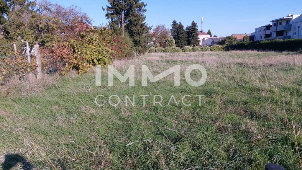  قطعة أرض في Hohenau an der March, Austria رقم 55974