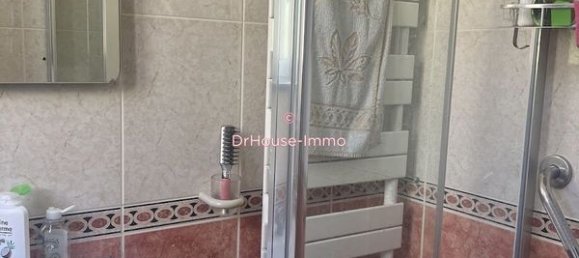 4 bedrooms House in Creteil, France No. 138356 9