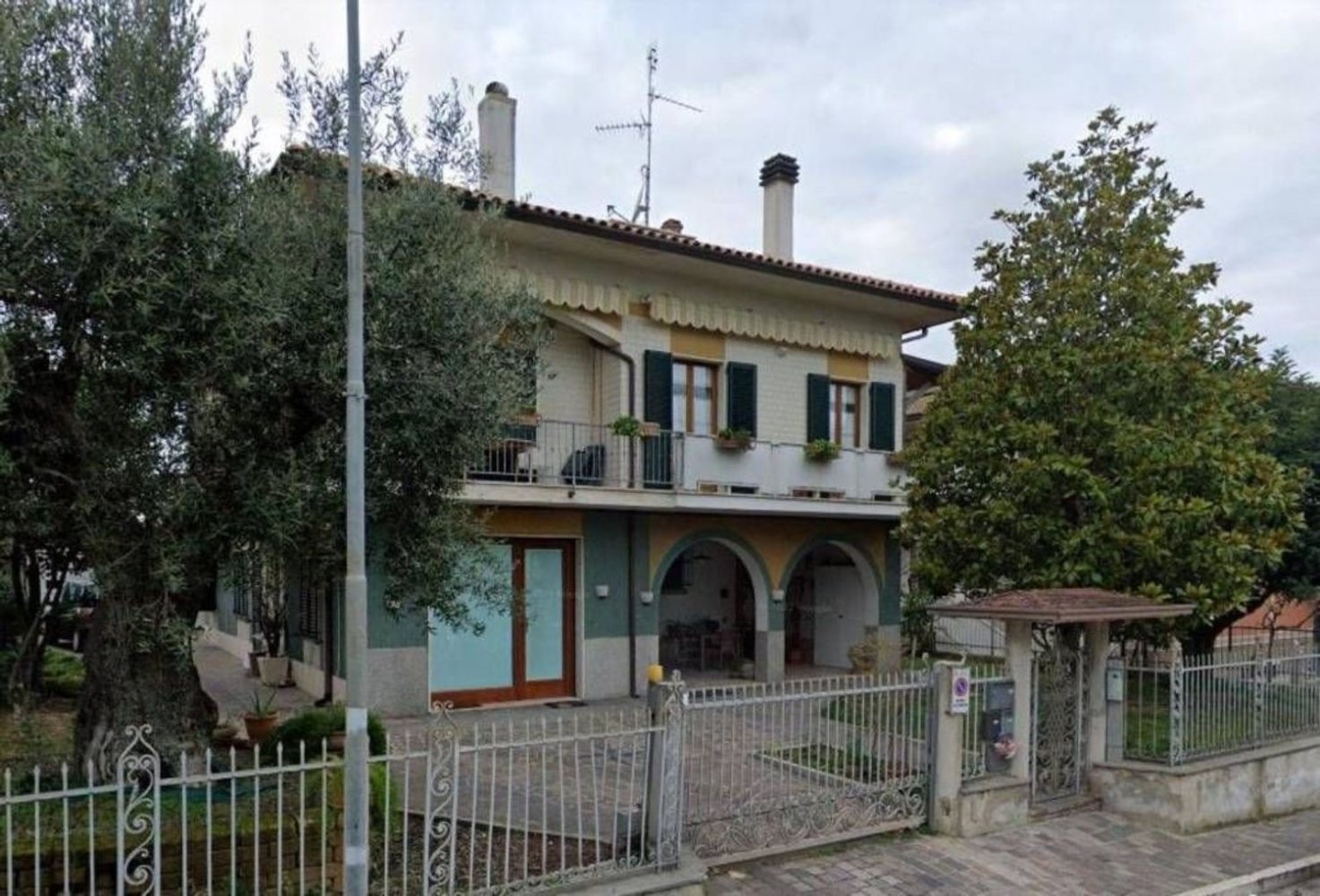 4 rooms Apartment in Porto Sant'Elpidio, Italy No. 97931