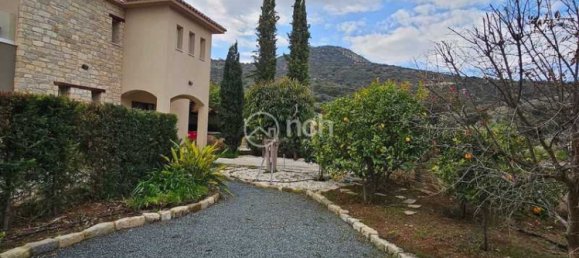 3 bedrooms Commercial property in Foinikaria, Cyprus No. 19777 2