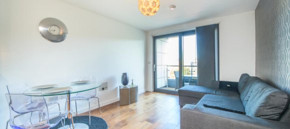 1 bedroom Apartment in London, United Kingdom No. 9046 4