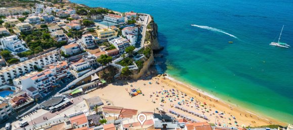 4 bedrooms Villa in Lagoa, Portugal No. 134793 2