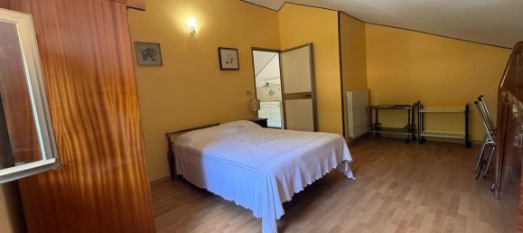 12 bedrooms House in Cagnano Amiterno, Italy No. 328839 10