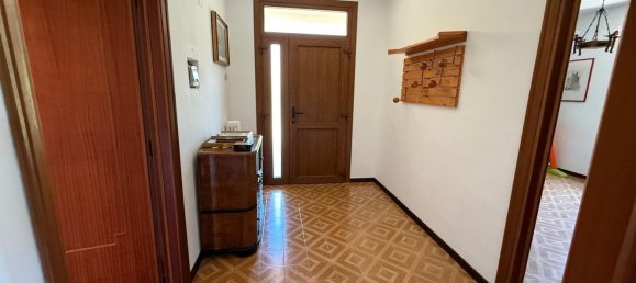 12 bedrooms House in Cagnano Amiterno, Italy No. 328839 17