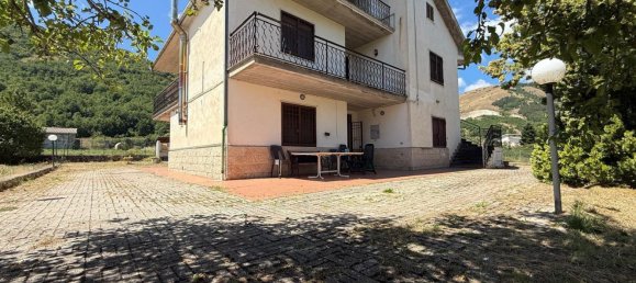 12 bedrooms House in Cagnano Amiterno, Italy No. 328839 49