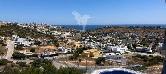 3 bedrooms Apartment in Albufeira, Portugal No. 98205 2