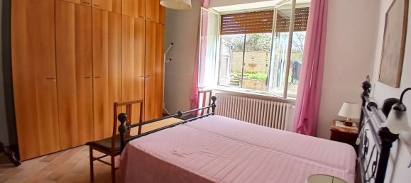 5 rooms House in Viterbo, Italy No. 13400 8