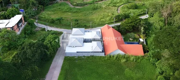 3 Schlafzimmer Haus in Chalong, Thailand, Nr. 62232 22