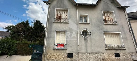 5 Schlafzimmer Haus in Chateauroux, France, Nr. 315878 12