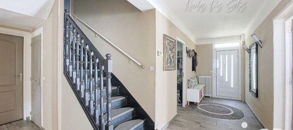 8-Zimmer Haus in Lamorlaye, France, Nr. 242890 32