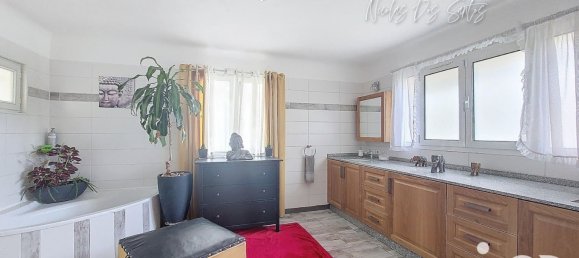 8-Zimmer Haus in Lamorlaye, France, Nr. 242890 17