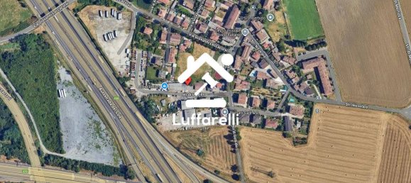 5 rooms Warehouse in Piacenza, Italy No. 216274 10