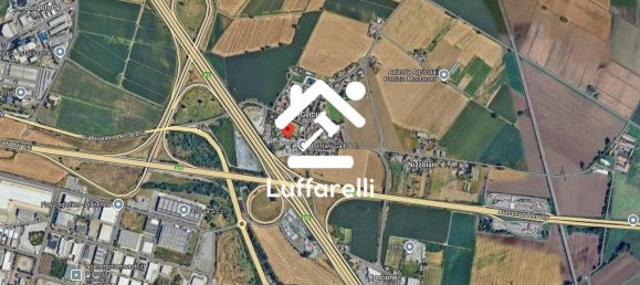 5 rooms Warehouse in Piacenza, Italy No. 216274 4