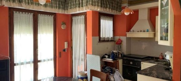 Квартира с 5 комнатами в Гвальдо Тадино, Италия № 193596 4