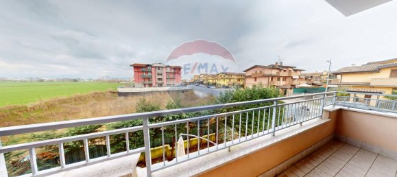 Квартира с 2 комнатами в Поццо д’Адда, Италия № 16472 20