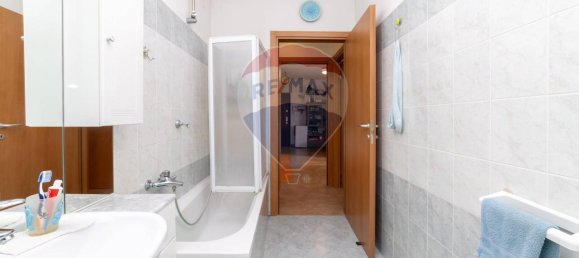 Квартира с 2 комнатами в Поццо д’Адда, Италия № 16472 12