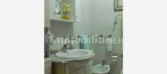 2 Schlafzimmer Wohnung in Turin, Italy, Nr. 261436 7