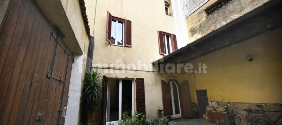 4 bedrooms Apartment in Brescia, Italy No. 216867 2
