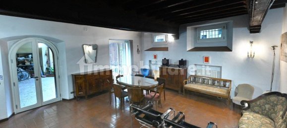 4 bedrooms Apartment in Brescia, Italy No. 216867 4