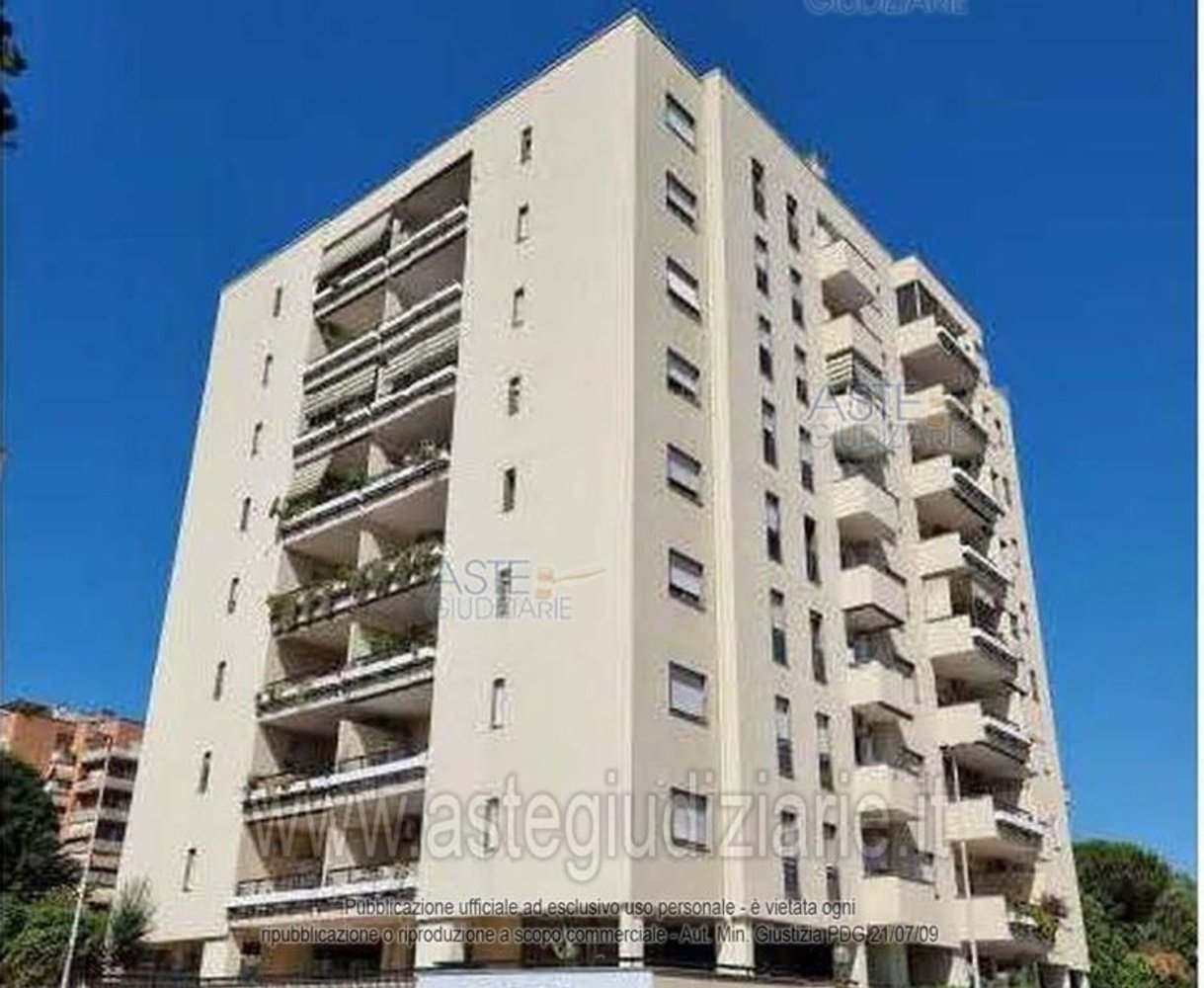 2 rooms Apartment in Rome, Italy No. 189833
